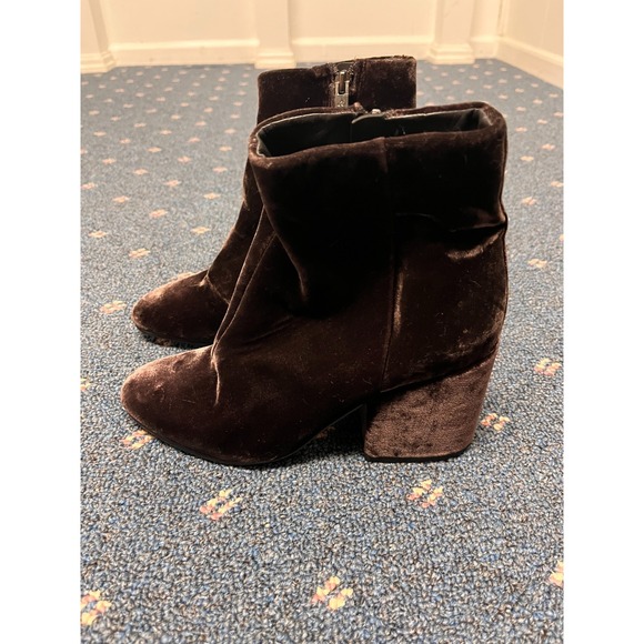 Sam Edelman Womens Sz 6M Tayla Brown Velvet Side Zip Block Heel Booties Logo Fal - Picture 1 of 11
